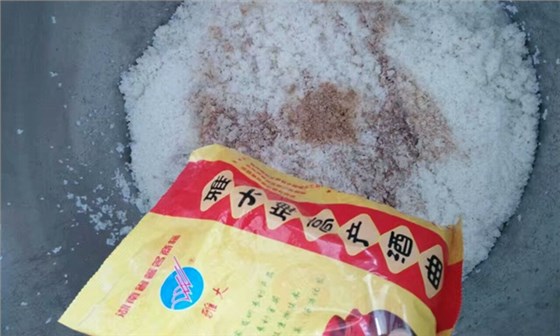【白酒蒸餾設備】大米小曲酒半固態釀酒技術特點