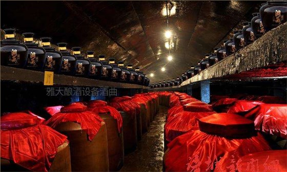 雅大釀酒設備白酒窖藏答疑——7點答解決白酒窖藏大問題！ 1