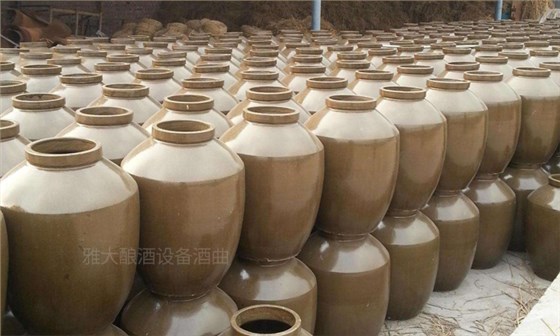 雅大釀酒設備白酒窖藏答疑——7點答解決白酒窖藏大問題！ 3