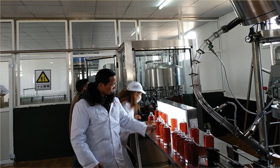 用酒廠釀酒設備做酒可辦理食品生產加工小作坊許可證嗎？6