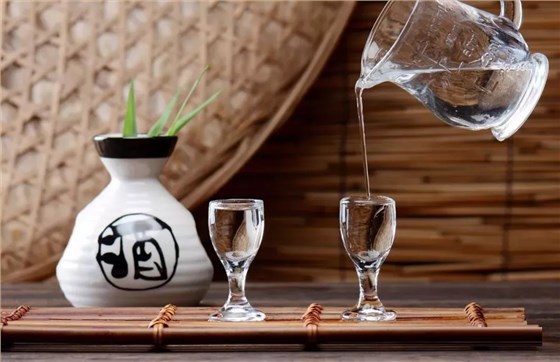 酒曲到底是什么“東東” 可將糧食轉化成酒而不是其他物質？5