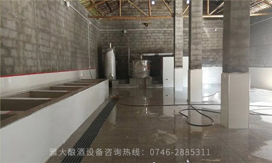 饒總用專業釀酒設備做洞藏酒,半年后洞天醇成為當地招牌旅游景點-05 饒總用專業釀酒設備做洞藏酒,半年后洞天醇成為當地招牌旅游景點-05