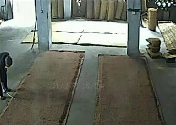 20年老酒廠遇到換證難題怎么辦？讓雅大釀酒設備來幫忙！-03