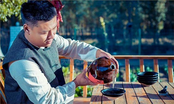2019想要個(gè)這樣的院子，用雅大釀酒設(shè)備做酒，把生活過(guò)成詩(shī)-06
