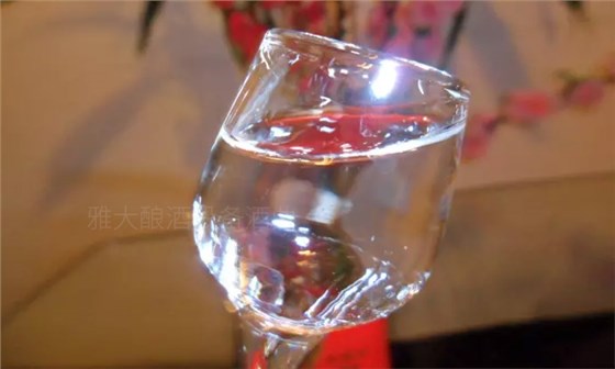 用燒酒設備蒸餾的酒頭即香又怪,在調味酒中的地位卻不可替代-04 用燒酒設備蒸餾的酒頭即香又怪,在調味酒中的地位卻不可替代-04