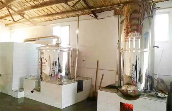 雅大大型不銹鋼蒸酒設備 雅大大型不銹鋼蒸酒設備