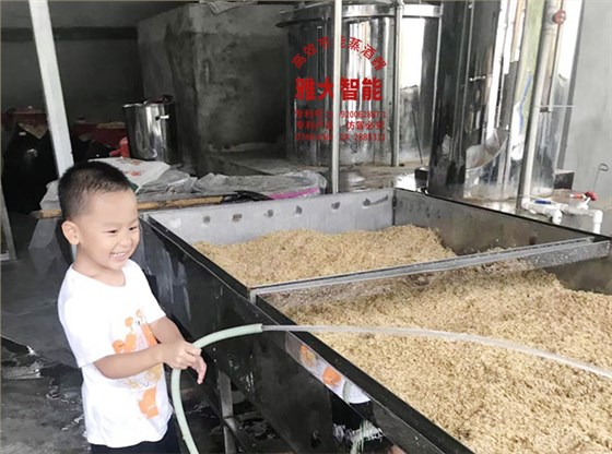 桃花源不僅桃花美,用熟料釀酒設(shè)備釀造的桃花酒更美-酒坊2 桃花源不僅桃花美,用熟料釀酒設(shè)備釀造的桃花酒更美-酒坊2