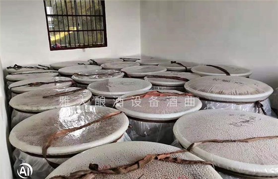 “蒸酒磨豆腐,不敢逞師傅” 用釀酒機器做酒40年的老師傅這樣說 1 “蒸酒磨豆腐,不敢逞師傅” 用釀酒機器做酒40年的老師傅這樣說 1