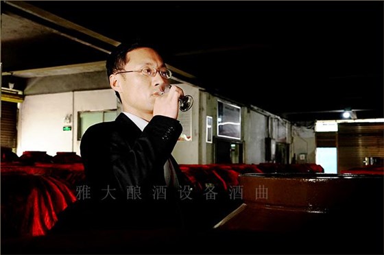 全自動釀酒設備釀造的白酒中含有哪些微量元素,來源于哪里? 2 全自動釀酒設備釀造的白酒中含有哪些微量元素,來源于哪里? 2