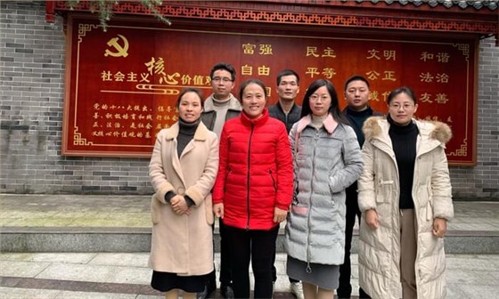 7名優秀參加培訓代表 7名優秀參加培訓代表