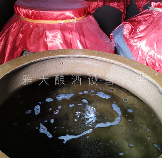 雅大酒廠倒酒1 雅大酒廠倒酒1