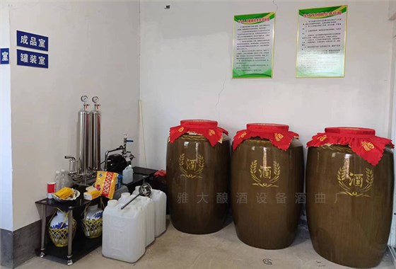 雅大技術老師幫他規劃的廠房規劃