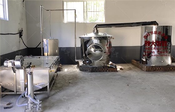 用小型蒸酒設備蒸餾