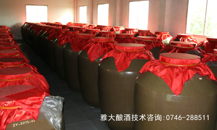 【白酒勾調(diào)】老酒調(diào)味酒怎么釀，與陳釀?wù){(diào)味酒有哪些異同？1