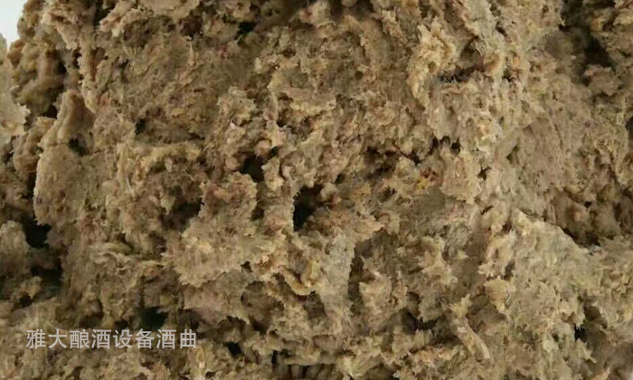 雅大白酒生產設備葛根酒制作方法——蒸料并打漿