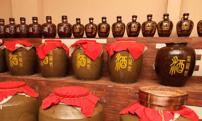備戰2018春節白酒銷售旺季，怎么少得了純糧定制酒