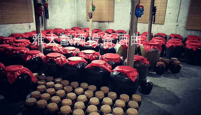 備戰2018春節白酒銷售旺季，怎么少得了純糧定制酒