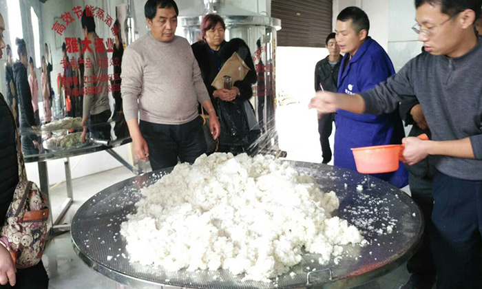 在釀酒旺季來臨之前，雅大蒸酒設備竟然“悄悄”做了這些事