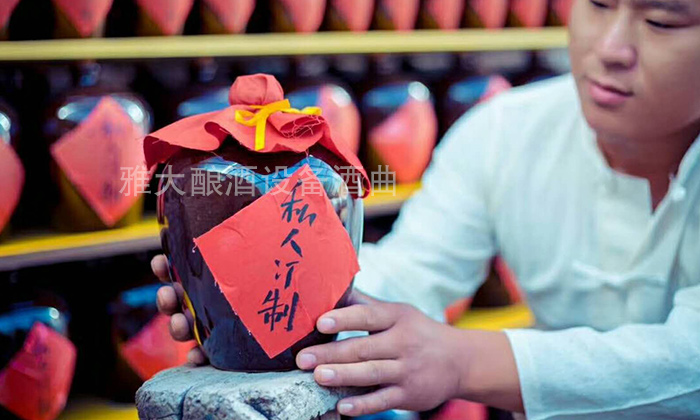 燒酒設備做散裝白酒沒品牌，對訂制酒卻是極賣點