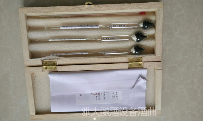 6.1用雅大釀酒設(shè)備蒸酒，2招教你“蒸出”更多高度酒—酒度計