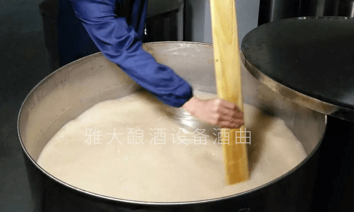 不銹鋼釀酒設備 釀酒新設備 酒曲 小型酒廠釀酒設備 不銹鋼釀酒設備 釀酒新設備 酒曲 小型酒廠釀酒設備
