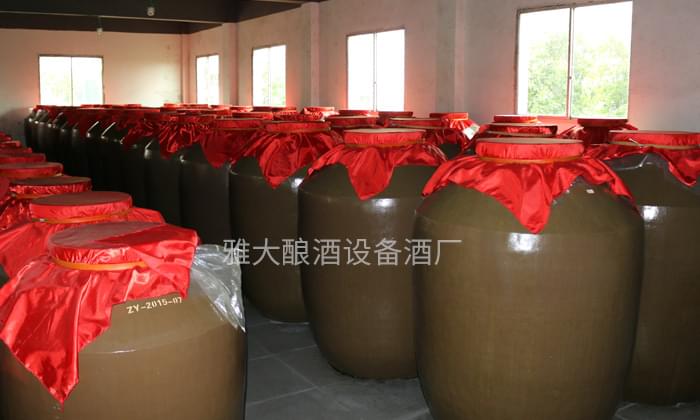 釀酒老師傅講述純糧酒釀造全過程：僅僅有白酒生產(chǎn)設備還不夠4
