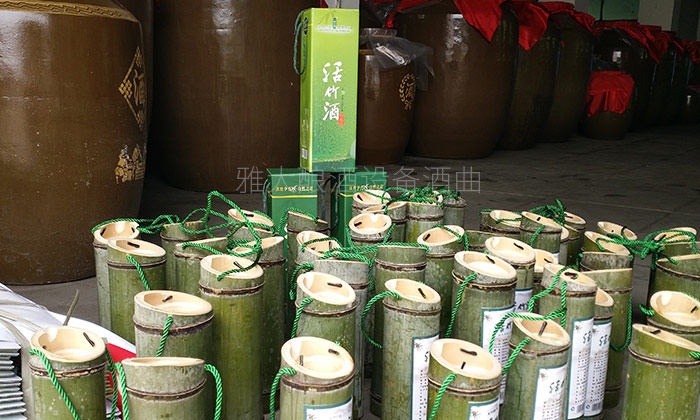 喝過竹筒酒,可你知道大型釀酒設備做的酒是怎么裝進竹子里的?-05 喝過竹筒酒,可你知道大型釀酒設備做的酒是怎么裝進竹子里的?-05