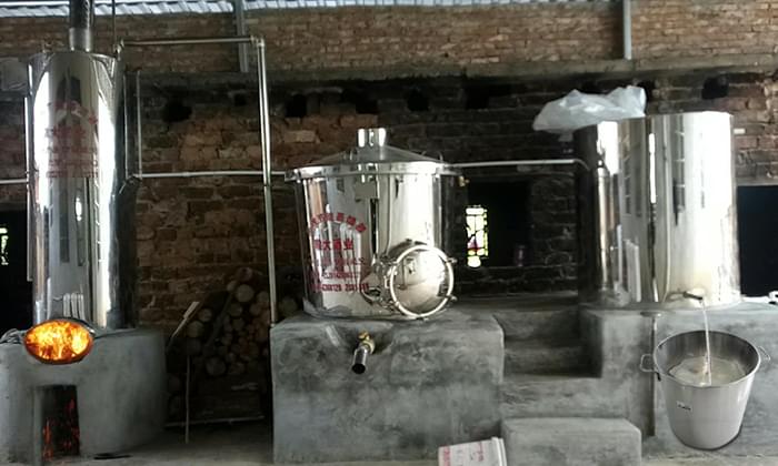 民間用小型白酒釀酒設(shè)備釀了15年板粟酒的傳統(tǒng)技藝被公布！-07
