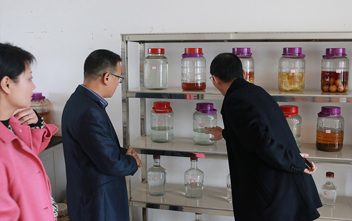 雅大果酒產業創新發展座談會于12月4日在雅大隆重召開！-09