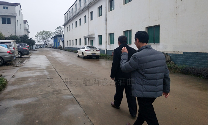 雅大全套釀酒設備終于圓了寧叔的田園釀酒夢!-05 雅大全套釀酒設備終于圓了寧叔的田園釀酒夢!-05