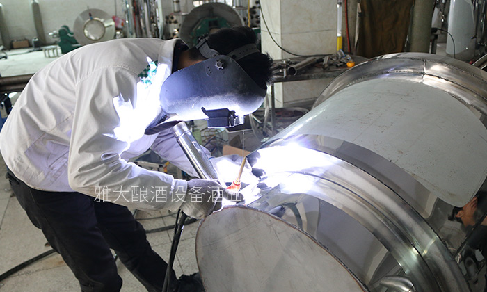雅大專注用心做好每件設備 雅大專注用心做好每件設備