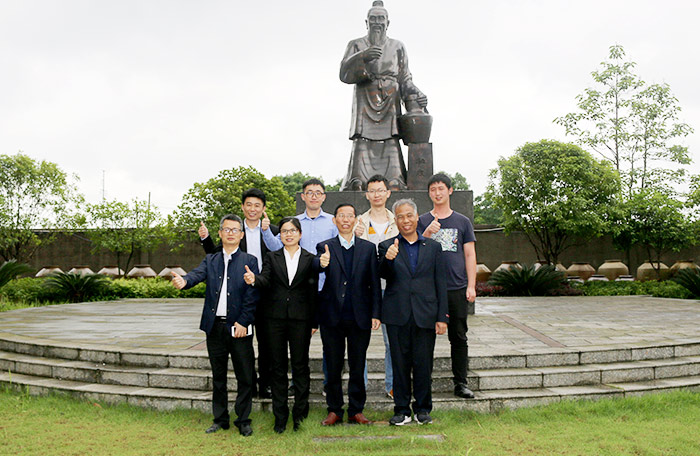 中國勁酒技術團隊造訪雅大