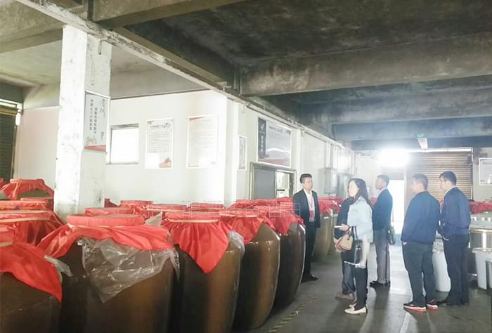 來雅大釀酒設備廠實地考察1 來雅大釀酒設備廠實地考察1