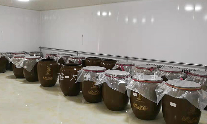 10.4張總用釀酒蒸餾設備釀造企業專屬招待酒，卻意外成就大事業3