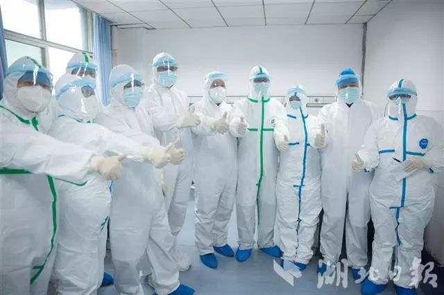 抗擊疫情，雅大釀酒設備廠家技術老師全部到崗在家辦公！