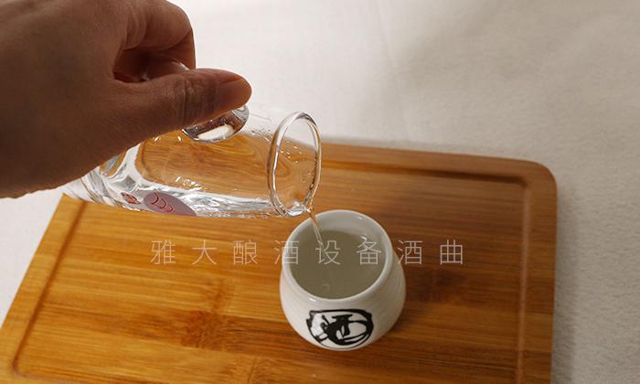 開花很漂亮，古人用來捕魚，有人用來做釀酒酒曲，你見過嗎？ 6