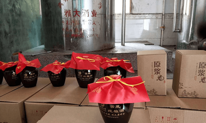 白酒釀造設備蒸餾的純糧酒灌瓶后，怎樣避免渾濁、沉淀現象？ 4