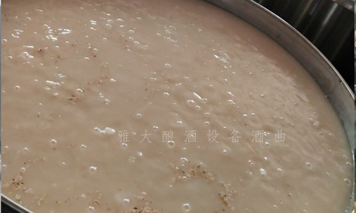 生料釀酒設備釀出來的白酒口感差，怎么解決？ 1