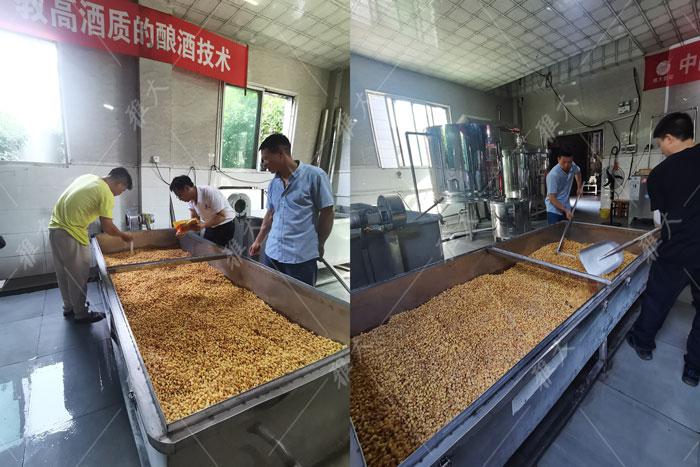 炎熱的天氣,依然攔不住雅大釀酒設備廠家學員學習釀酒的熱情 2 炎熱的天氣,依然攔不住雅大釀酒設備廠家學員學習釀酒的熱情 2