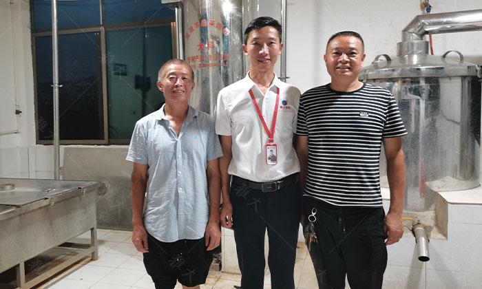 他引起白酒釀造設備,返鄉當起釀酒師,致富路上酒香四溢 8 他引起白酒釀造設備,返鄉當起釀酒師,致富路上酒香四溢 8