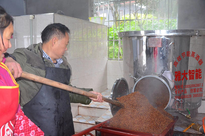 側(cè)開口設(shè)計(jì)，5-10分鐘輕松出料不彎腰