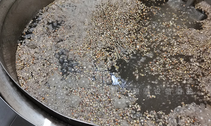 原料質(zhì)量不佳會導(dǎo)致酒有異雜味