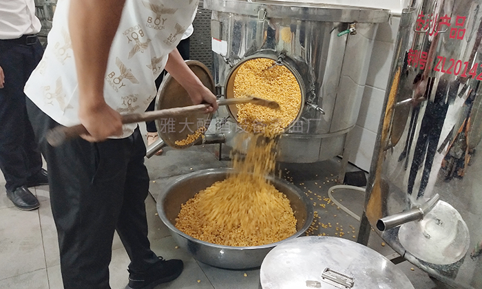 用白酒釀酒設備開酒坊，如何實現低成本創業？ 4