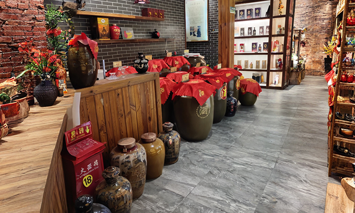 酒坊同質(zhì)化嚴重，生意差，讓“健康白酒”為您的酒坊發(fā)展加速 1